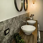 Royal بيت ضيافة Tissi